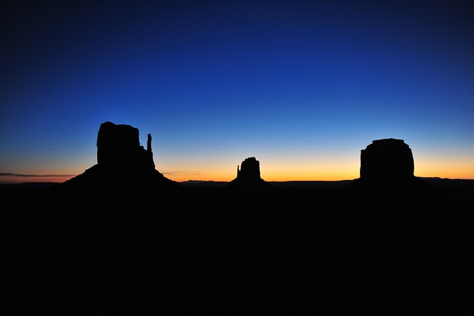 3.0 Hours of Monument Valleys Sunrise or Sunset 44 Tour - Meeting and Pickup Information