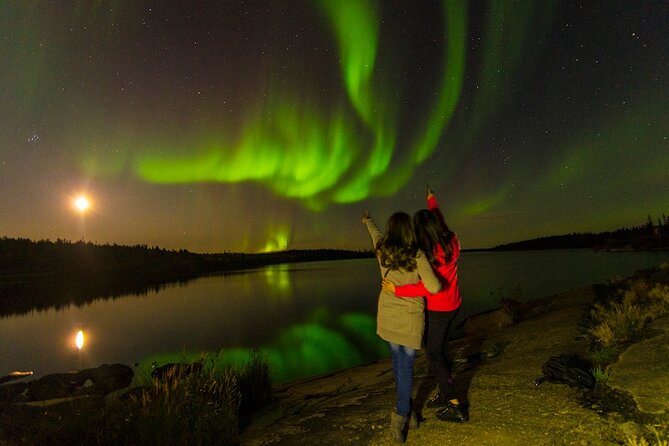 4- to 6-Hour Northern Lights Tour From Yellowknife - Inclusions and Logistics