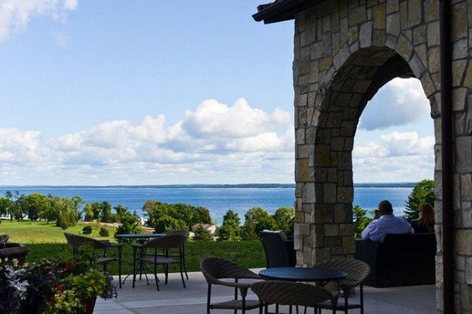 5-Hour Traverse City Wine Tour: 4 Wineries on Old Mission Peninsula - Winery Visits