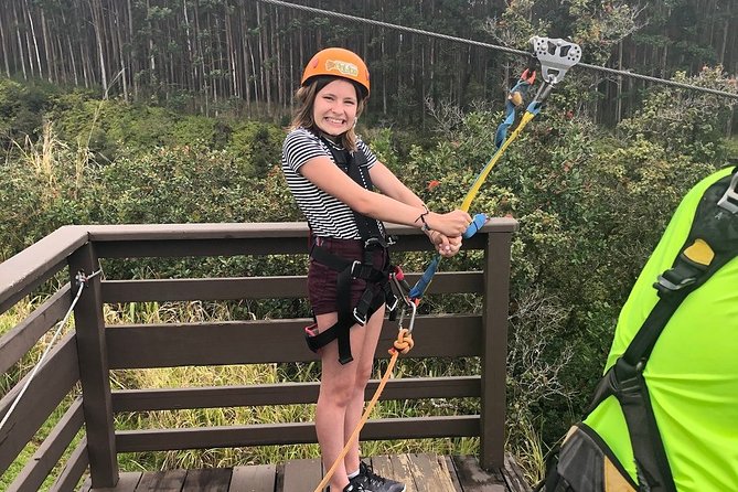 9-Line Waterfall Zipline Experience on the Big Island - Equipment and Requirements