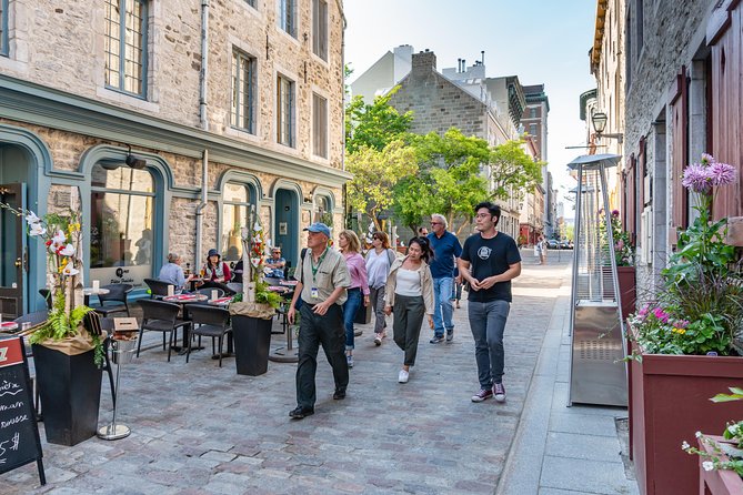 Amazing Old Quebec City Classique Walking Tour With 1 Funicular Ticket Included - Pricing and Booking Information