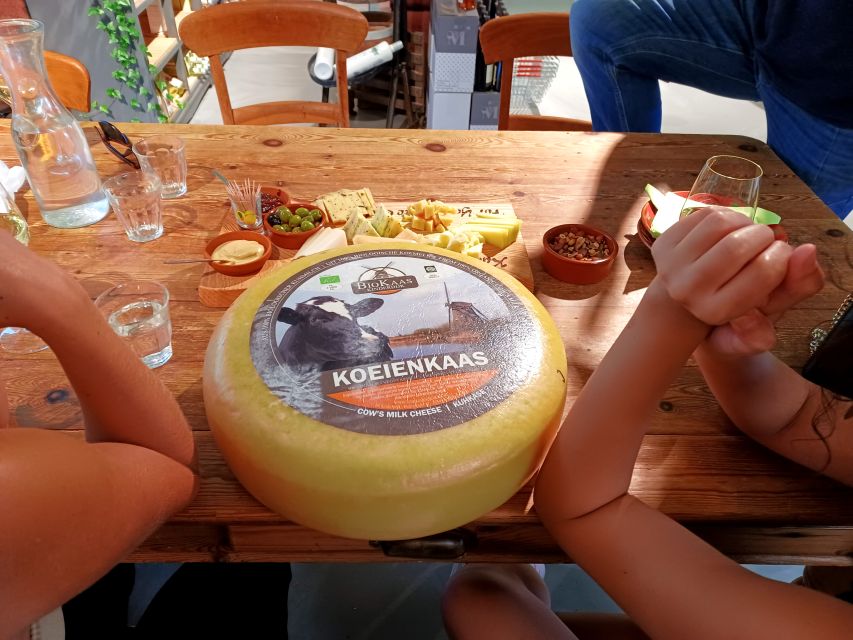 Amsterdam: Dutch Cheese Tasting With Wine or Beer - Experience Highlights