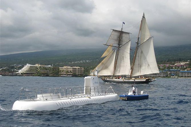 Atlantis Submarine From Kona Beach - Inclusions and Information