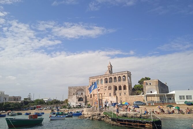 Boat Tour of the Polignano a Mare Caves With Aperitif - Cave Exploration