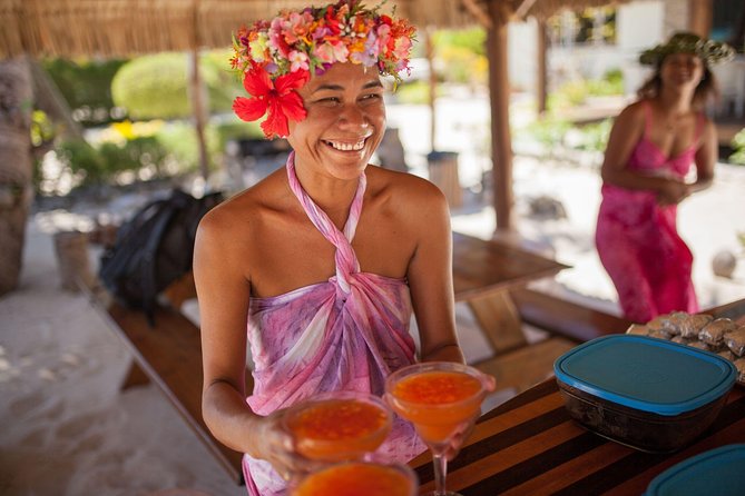 Bora Bora Snorkel Cruise by Polynesian Outrigger Canoe With BBQ Island Lunch - Snorkeling Experience