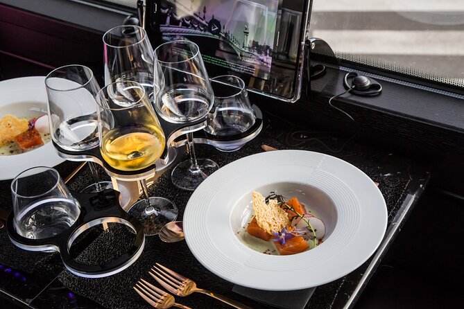 Bus Touched Champs-Elysées PARIS BY NIGHT Glass of Champagne - Culinary Experience