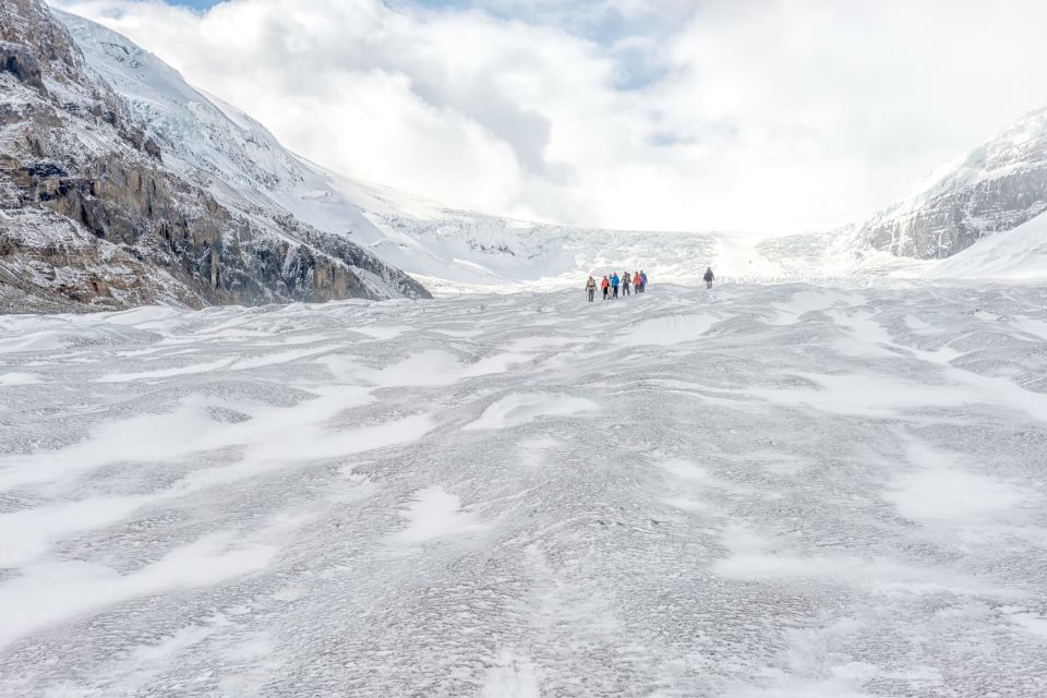 Canadian Rockies 7–Day National Parks Group Tour - Tour Experiences