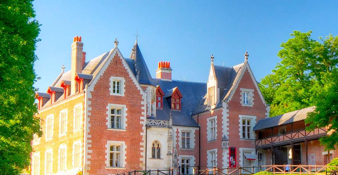 Chateau Loire Tour - Experience Highlights and Transport