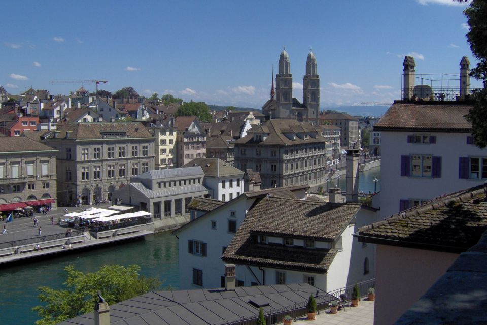 Discover Zurich Walking Tour - Experience Highlights