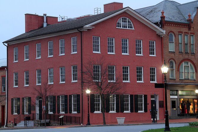 Echoes of War All Ages Ghost Tour - Meeting Point and Logistics