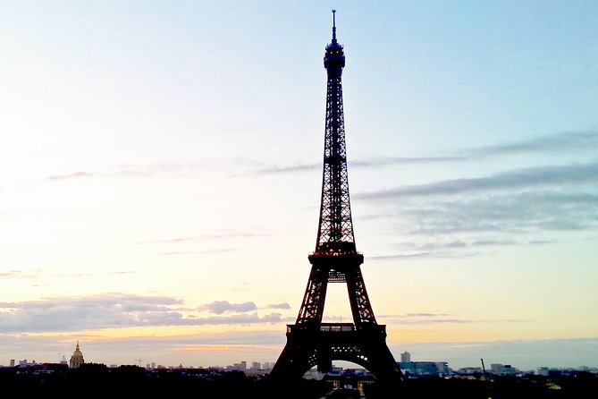 Eiffel Tower Guided Tour With Summit Access - Tour Logistics and Information