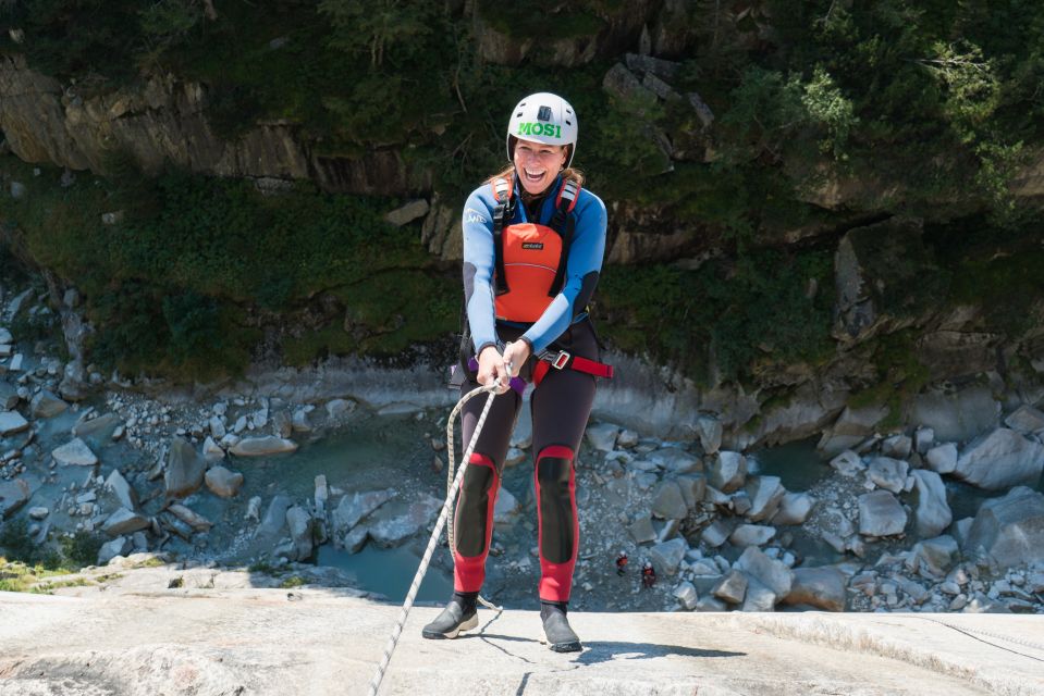 From Interlaken: Grimsel Gorge Canyoning Tour - Experience Highlights