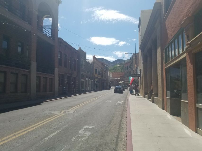 From Phoenix: Tombstone and Bisbee Day Tour - Tour Experience