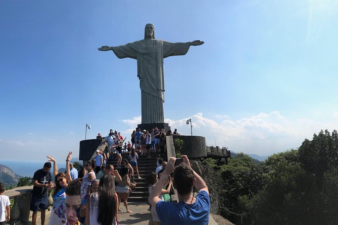 Full Day City Tour: Christ Redeemer, Sugarloaf, Selaron Staircase, Maracanã - Meeting Point and Logistics