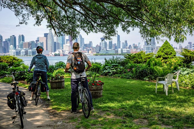 Guided Bicycle Tour - Toronto Waterfront, Island and Distillery - Destinations Covered