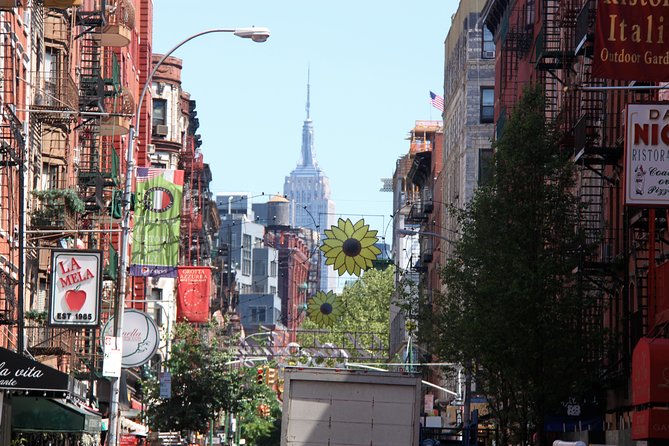 Guided Food Tour of Chinatown and Little Italy - Neighborhood Immersion