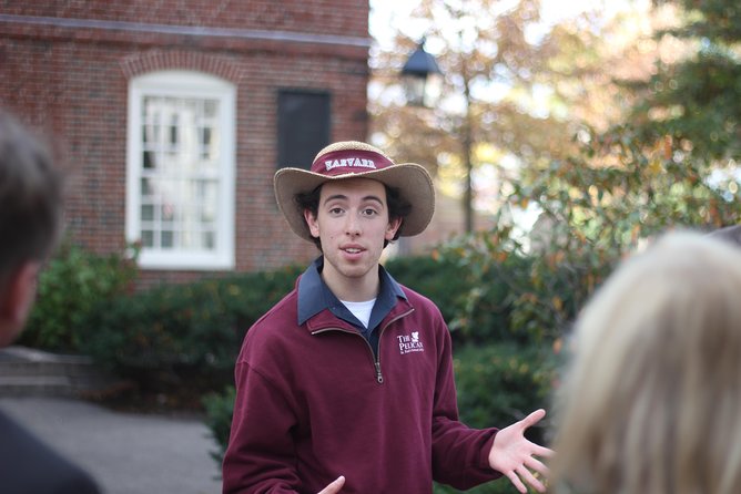 Harvard University Campus Guided Walking Tour - Meeting and Pickup