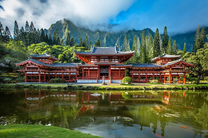 Hidden Gems of Oahu Circle Island Tour With Byodo in Temple - Tour Highlights