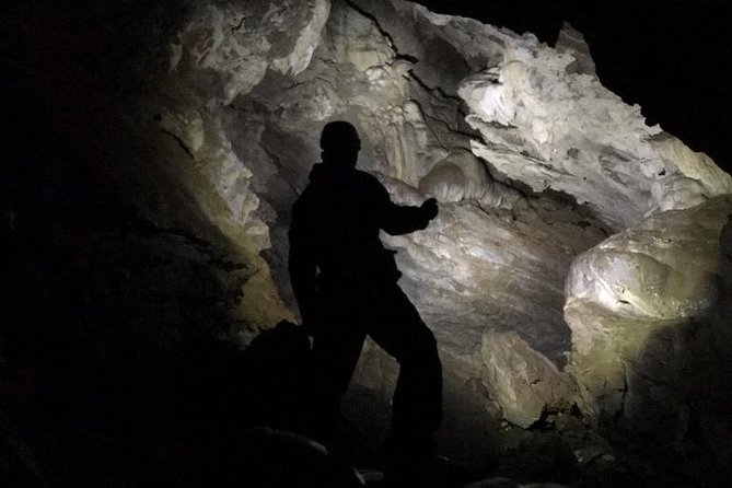 Horne Lake Caves Tour  - Vancouver Island - Meeting Point and Check-In