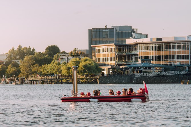 Hot Tub Boat Victoria - Logistics