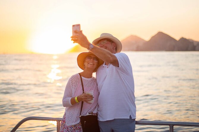 Jazz and Wine Sunset Cruise in Los Cabos - Onboard Experience