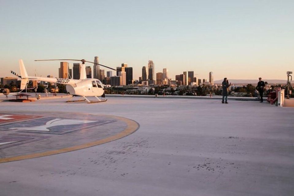 Los Angeles: Downtown Rooftop Landing Helicopter Tour