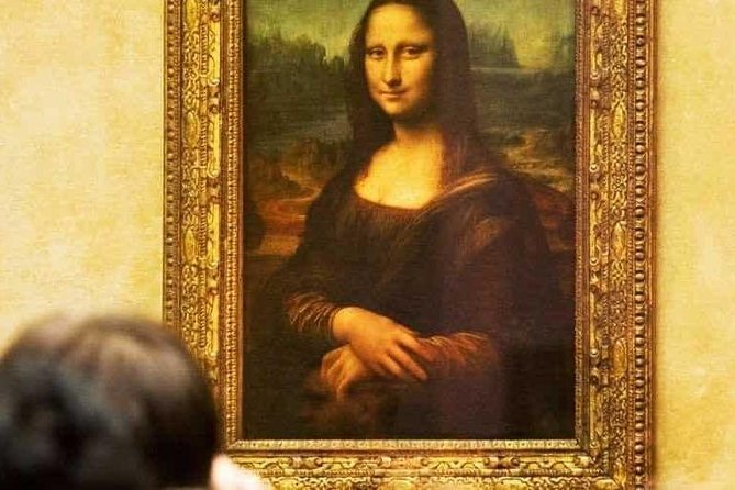 LOUVRE PRIVATE TOUR : Skip the Line & Local Expert Guide - Entry Fees Included - Skip-the-Line Admission Details