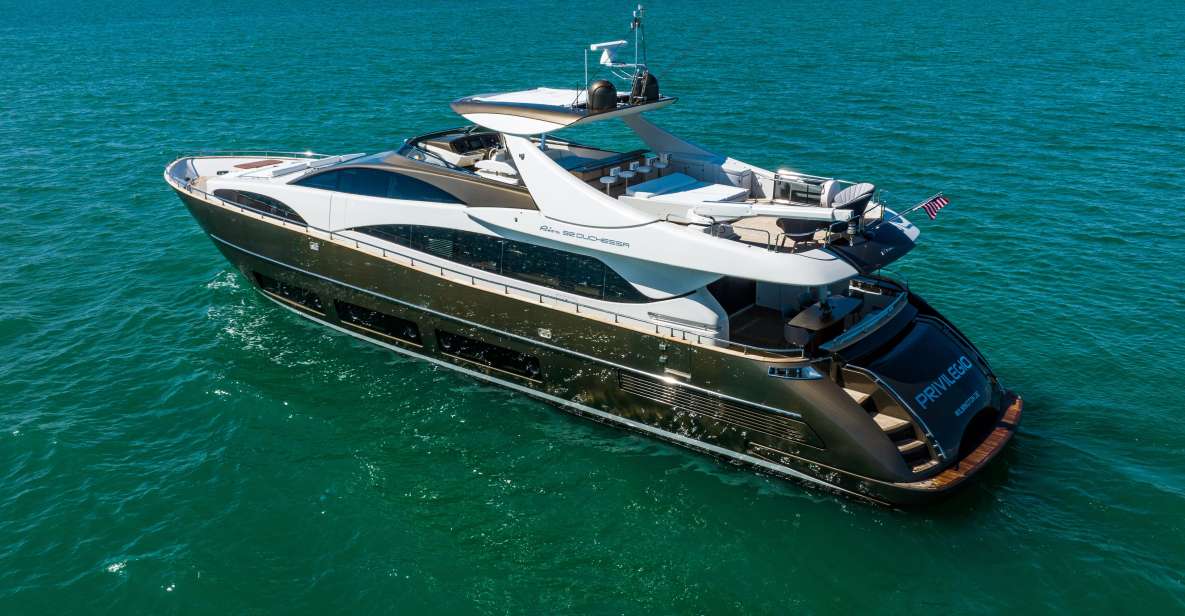 Luxury Yacht Charter - Luxury Yacht Experience