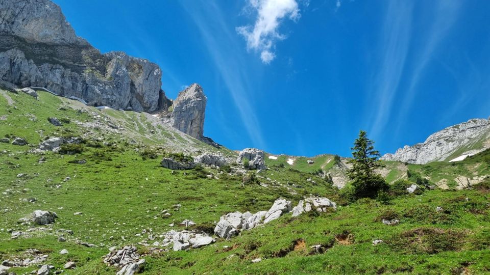 Luzern: Guided Hidden Mount Pilatus Hike - Experience Itinerary