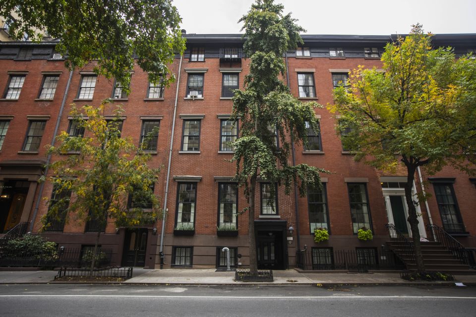 NYC: Greenwich Village Guided Walking Tour - Explore Historic Washington Square