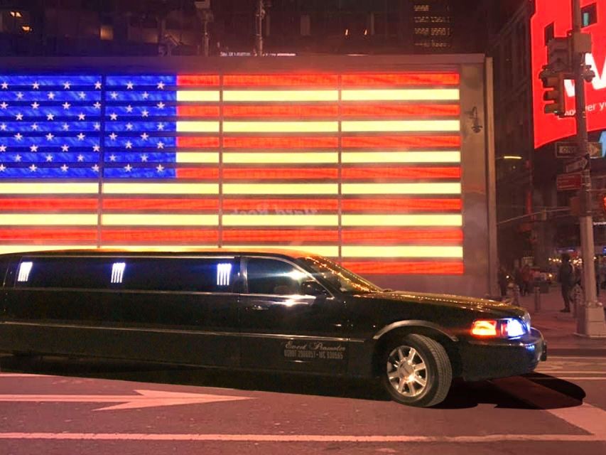 NYC: Private Home Alone 2 Stretch Limousine Tour With Pizza - Experience Highlights