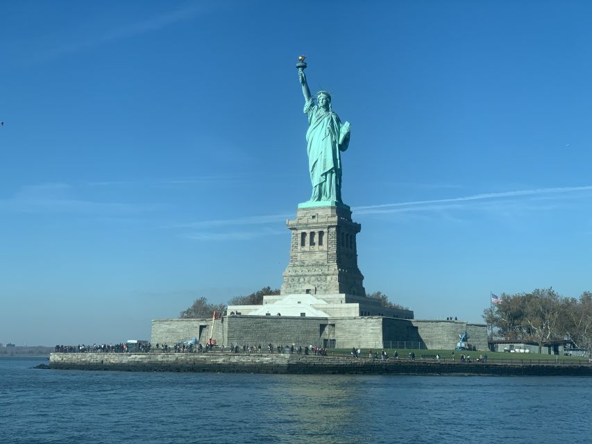 NYC: Statue of Liberty Guided Private Group or Family Tour - Experience Highlights