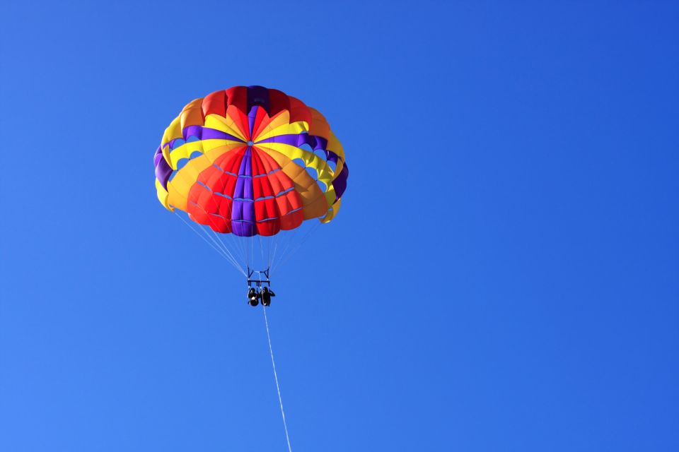 Oahu: Diamond Head Sunrise and Parasailing Tour - Experience Highlights