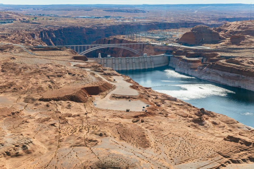 Page: Horseshoe Bend Helicopter Flight & Tower Butte Landing - Tour Highlights