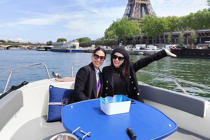 Paris Seine River Private Boat - Reviews and Ratings Overview