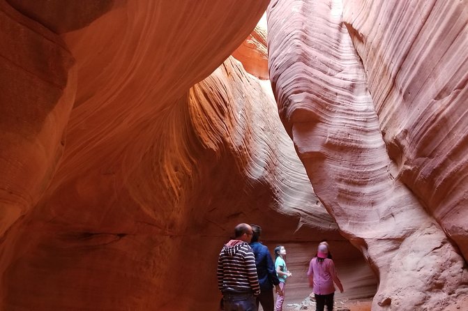 Peek-A-Boo Slot Canyon Tour UTV Adventure (Private) - Inclusions