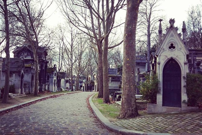 Private Guided Tour to Père Lachaise Cemetery in Paris - Celebrity Graves and History