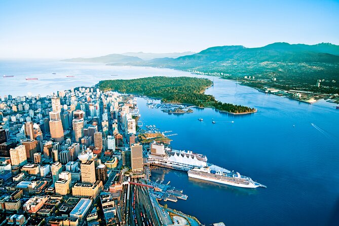Private Port Transfer Canada Place Cruise Ship Terminal to Seattle / SEA Airport - Service Details