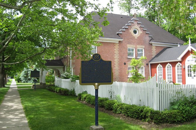 Private Walking Tour of Niagara-on-the-Lake Historic District - Hotel Pickup and Reviews