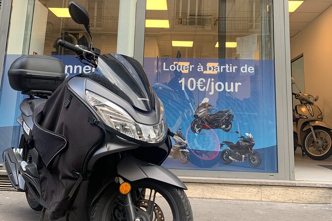 Rental Scooter PCX Honda 125cc (B / A1 Permit) Paris - Experience Highlights