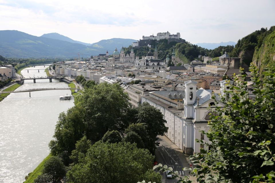 Salzburg: 1 Hour Highlights Tour at Its Best - Experience Highlights