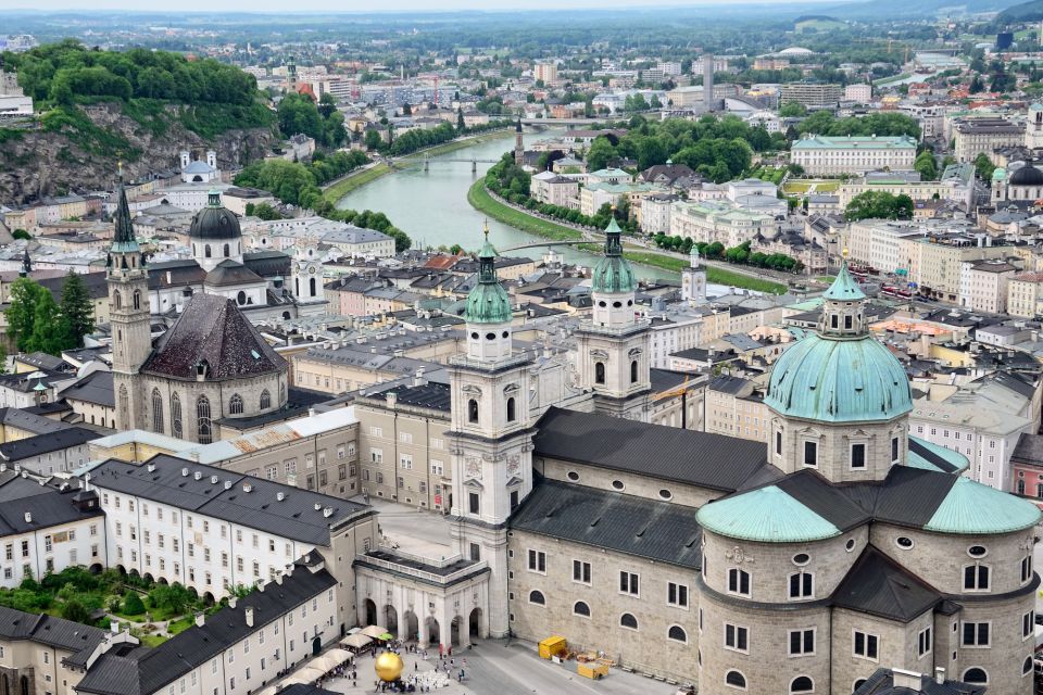 Salzburg: Self-Guided Highlights Scavenger Hunt & Tour - Tour Highlights and Objectives