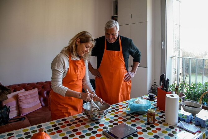 Small Group French Christmas Cooking Class in Paris - Experience Highlights