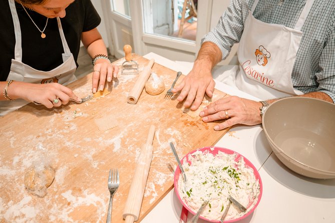 Small Group Pasta and Tiramisu Class in Venice - Cooking Experience