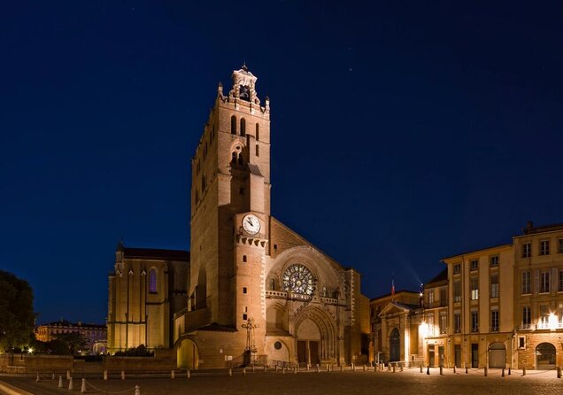 The Essential of Toulouse by Bike - Safety Tips and Guidelines