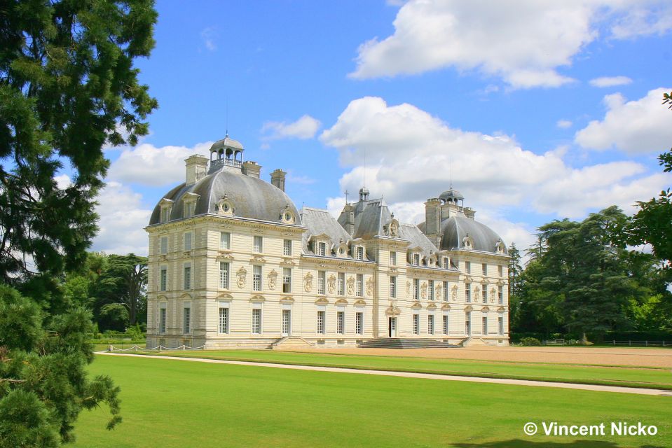 Tours/Amboise: Private Day Trip Chambord, Blois & Cheverny - Tour Highlights