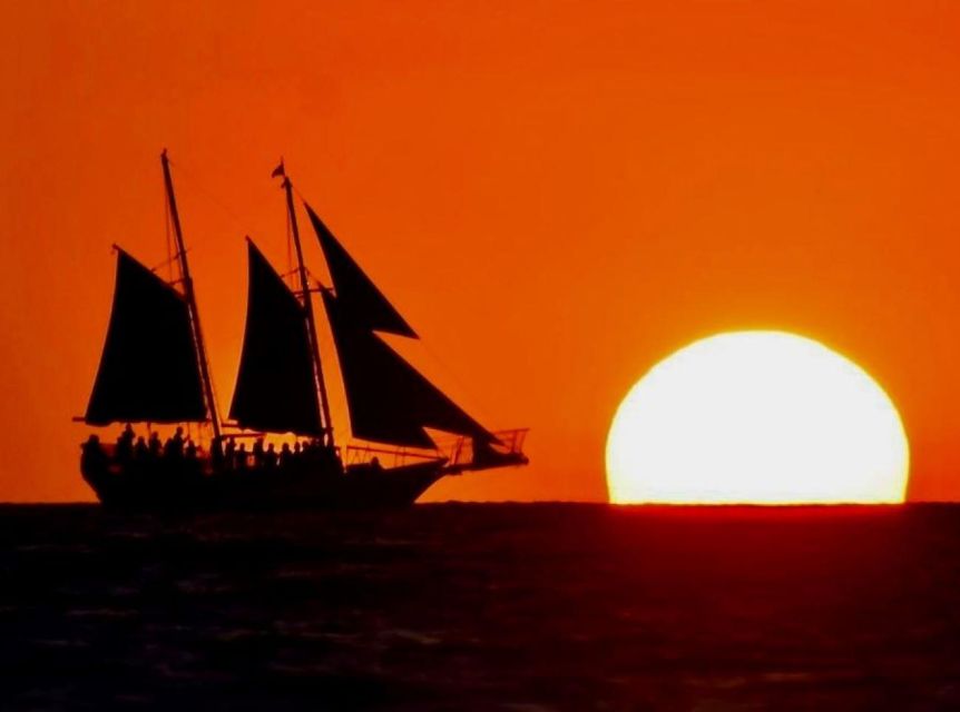 Treasure Island, FL: Suncoast Sailing Day/Sunset Experience - Sailing Aboard the Schooner Suncoast Horizon