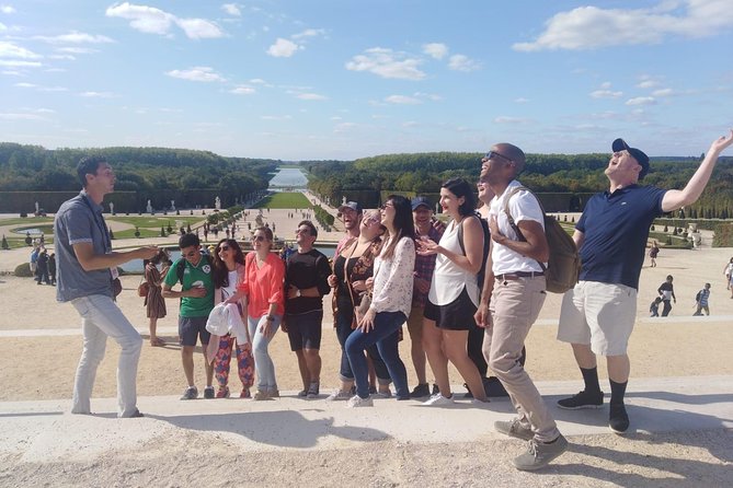 Versailles Bike Tour With Market, Gardens & Guided Palace Tour - Inclusions and Tour Features