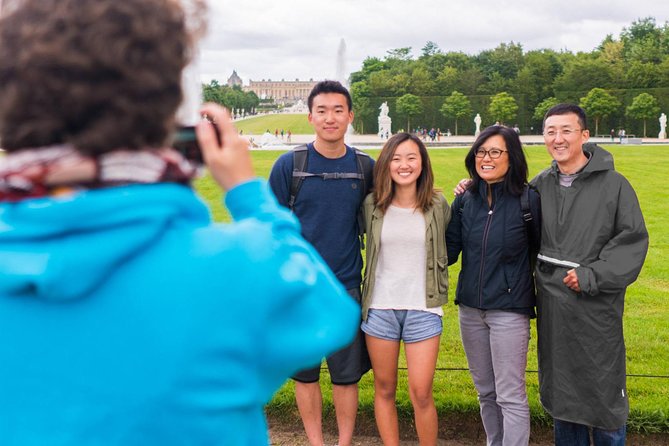 Versailles Domain Bike Tour With Palace and Trianon Estate Access - Tour Guides