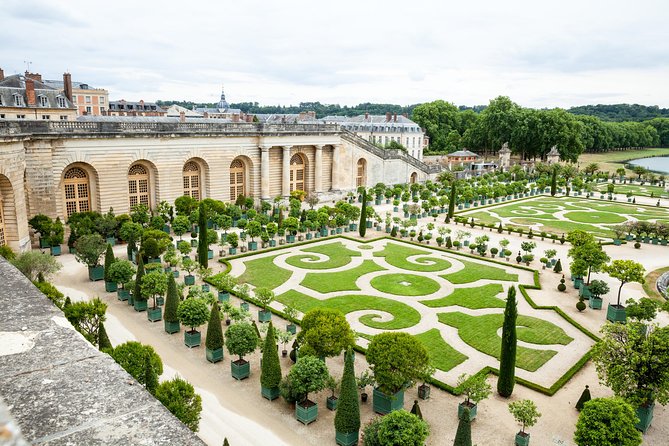 Versailles Domain Day Bike Tour With Trianon Estate From Paris - Cancellation Policy